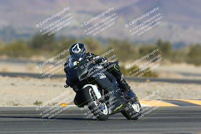 media/Jan-13-2024-SoCal Trackdays (Sat) [[9c032fe5aa]]/Turn 14 (10am)/